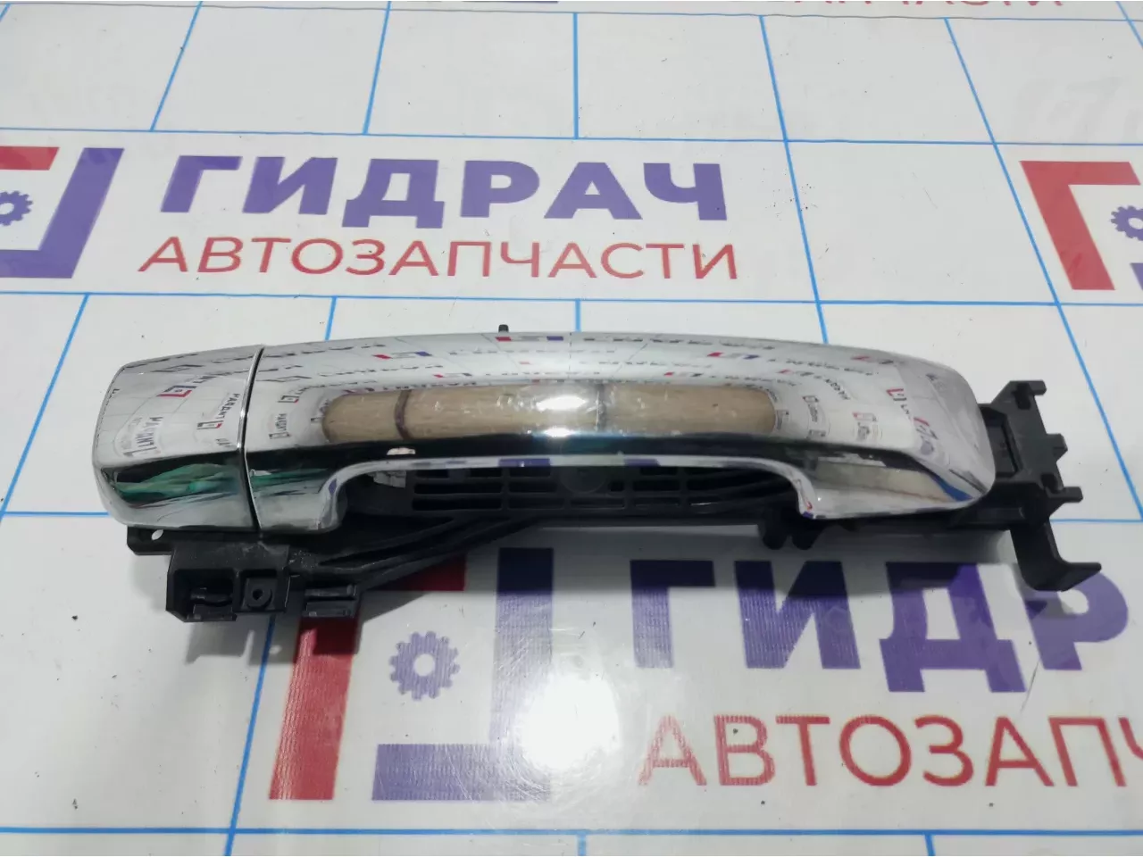 Ручка двери наружная передняя правая Toyota Tundra (XK50) 69210-0C020